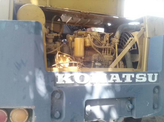 ขาย P C100/2 ล้อยาง 2 เพลา สภาพพร้อมใช้