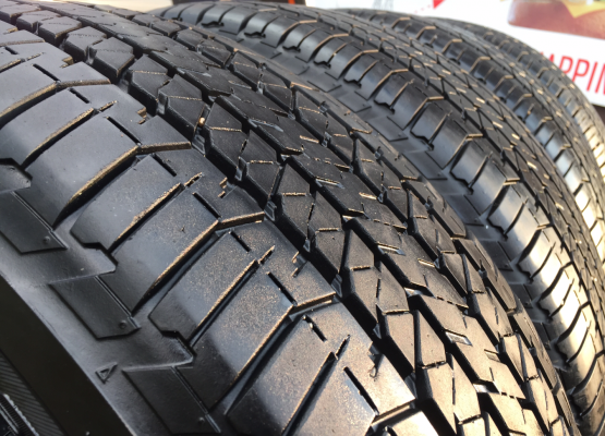 ยาง Bridgestone 255 60 18 กลางปี14 ดอกเต็ม ใช้ยาว ราคาไม่แพง