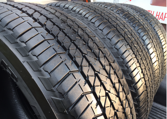 ยาง Bridgestone 255 60 18 กลางปี14 ดอกเต็ม ใช้ยาว ราคาไม่แพง