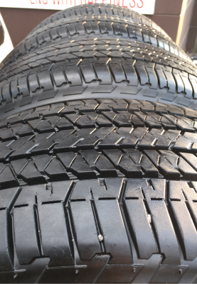 ยาง Bridgestone 255 60 18 กลางปี14 ดอกเต็ม ใช้ยาว ราคาไม่แพง