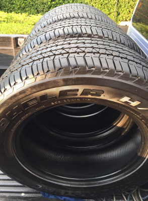 ยาง Bridgestone 255 60 18 กลางปี14 ดอกเต็ม ใช้ยาว ราคาไม่แพง