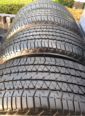 ยาง Bridgestone 255 60 18 กลางปี14 ดอกเต็ม ใช้ยาว ราคาไม่แพง