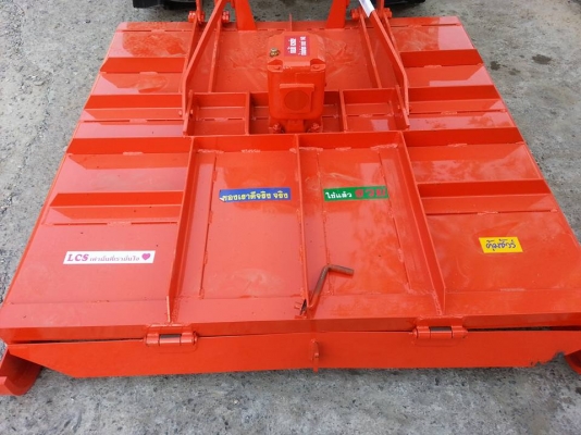 คูโบต้า L3208SP 4 WD รถเกรดA ใบมีดดันหน้าใหม่ ตัดหญ้าใหม่ ทำงาน 260 ชั่วโมง