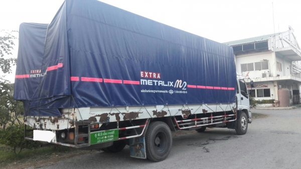 รถบรรทุก IZUSU 6 ล้อใหญ่ รุ่นเดกก้า ยาว 7 เมตร เครื่อง 200 แรง ปี48 สภาพพร้อมใช้งาน ราคา 750,000 บ.อยู่บางเลน รถบรรทุก IZUSU 6 ล้อใหญ่ รุ่นเดกก้า ยาว 7 เมตร เครื่อง 200 แรง ปี48 สภาพพร้อมใช้งาน ราคา 750,000 บ.อยู่บางเลน