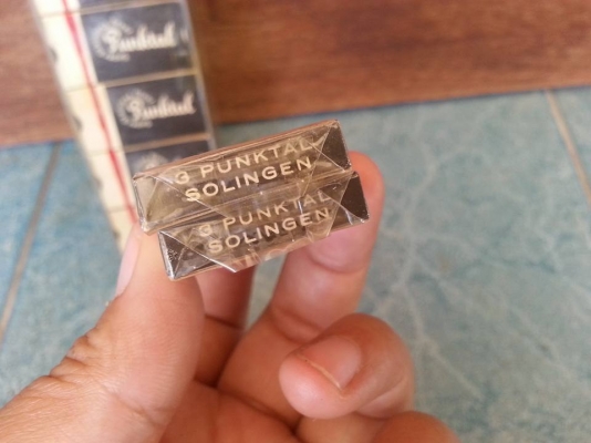 ใบมีดโกน 2 คม made in West Germany ใบมีด Super Stainless Steel