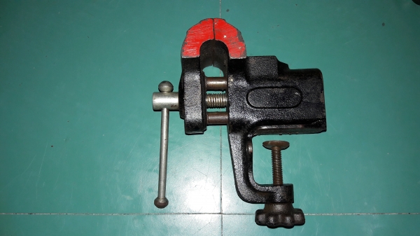 ขายปากกาจับชิ้นงานเก่าญี่ปุ่น Made in Japan.