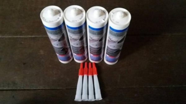 ซิลิโคน ไร้กรด กันเชื้อรา 3M ขาว 300ML ส่งฟรี Kerry Express