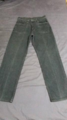 กางเกงยีนส์ Levi&#039;s 512 ขากระบอก เอว 32 นิ้ว สีดำ ส่งฟรี Kerry Express