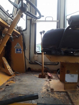 ขาย รถตัก  KOMATSU  510  เก่าญี่ปุ่นแท้  สภาพดี  เดิมๆๆ  พร้อมใช้...เอกสารอินวอย....ลองระบบกันได้ทุกวัน..โทร  089-3818694  ดวงนภา