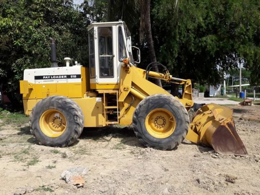 ขาย รถตัก  KOMATSU  510  เก่าญี่ปุ่นแท้  สภาพดี  เดิมๆๆ  พร้อมใช้...เอกสารอินวอย....ลองระบบกันได้ทุกวัน..โทร  089-3818694  ดวงนภา