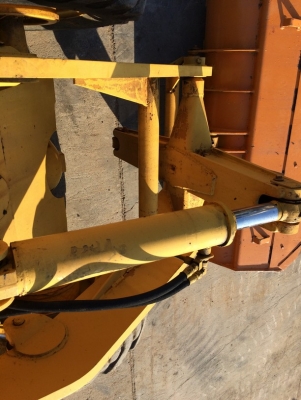 Komatsu JH30B นำเข้าจากญี่ปุ่น รถสวยมาก ๆ ราคาไม่แพงครับ Komatsu JH30B นำเข้าจากญี่ปุ่น รถสวยมาก ๆ ราคาไม่แพงครับ