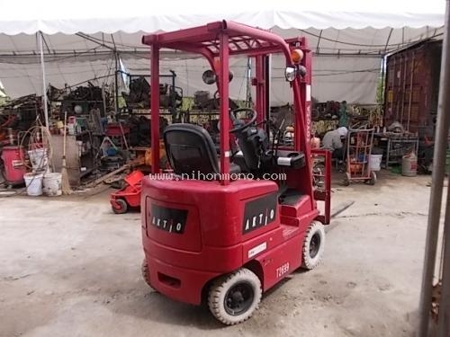 โปรโมชั่น!! รถยกไฟฟ้าTOYOTA 3FB9 ราคา68,000 บาท รหัสสินค้า : 80803016 www.nihonmono.com โปรโมชั่น!! รถยกไฟฟ้าTOYOTA 3FB9 ราคา68,000 บาท รหัสสินค้า : 80803016 www.nihonmono.com