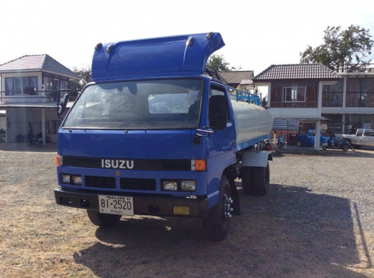 รถบรรทุก 6 ล้อ ISUZU NPR เครื่อง 4BD1 115 แรง ปี 44 (หัวครัชซี)