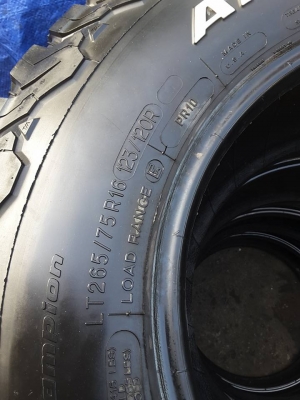 BF KO2 USA. 265-75-16 ปี 14 สภาพสวยๆ 1ชุด BF KO2 USA. 265-75-16 ปี 14 สภาพสวยๆ 1ชุด