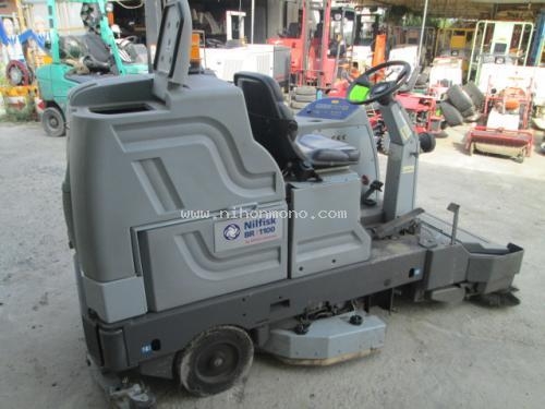 โปรโมชั่น!! รถทำความสะอาด รุ่น : BR1100 ราคา190,000 บาท รหัสสินค้า : 80904540 www.nihonmono.com โปรโมชั่น!! รถทำความสะอาด รุ่น : BR1100 ราคา190,000 บาท รหัสสินค้า : 80904540 www.nihonmono.com