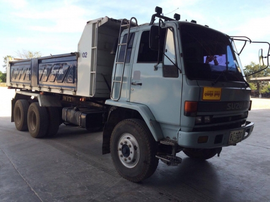 ขายอีซูซุ  ร๊อกกี๊  240  แรงม้า