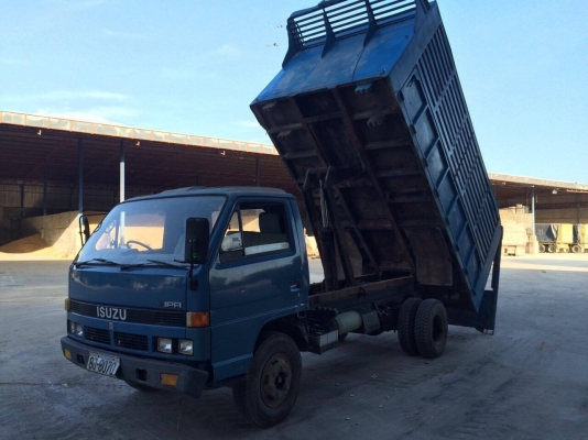 ขายหกล้อ NPR 115 แรงม้า  ดั๊มเกษตร