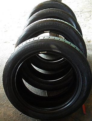 ยาง17 บริดสโตน215-55-17 ลงพื้นปี14 (4เส้น2,500) ดอกหนา 7 มิล