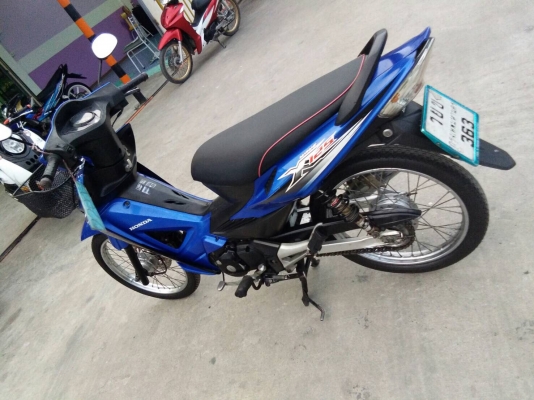 ขายด่วน ฮอนด้าเวฟ125 ปี51 สภาพดีเอกสารพร้อมโอน