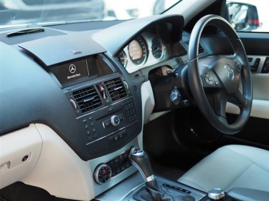 MerCeDes BenZ C200 KOM สีบรอนซ์เงิน ปี 2009