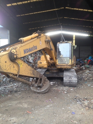 ขายแบคโฮpc200-7รถสภาพพร้อมใช้งานใส่บุ๊งกี๊ใหม่ใส่ให้