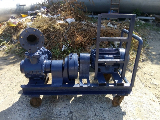 ปั้มดูดถ่ายน้ำมันขนาด4นิ้วblackmer พร้อมมอเตอร์3เฟส พร้อมใช้ ปั้มดูดถ่ายน้ำมันขนาด4นิ้วblackmer พร้อมมอเตอร์3เฟส พร้อมใช้