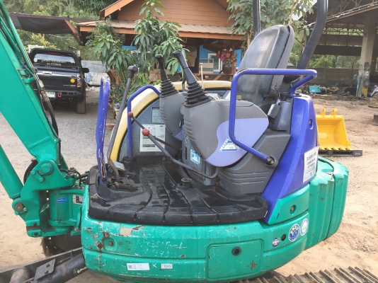 KOMATSU PC35MRX-1 (รุ่น9) สภาพนางฟ้าของจริง ชั่วโมงใช้งานแค่2,000 ช.ม กว่าๆ อามยาวพิเศษ หัวกระแทก+บุ้งกี้ KOMATSU PC35MRX-1 (รุ่น9) สภาพนางฟ้าของจริง ชั่วโมงใช้งานแค่2,000 ช.ม กว่าๆ อามยาวพิเศษ หัวกระแทก+บุ้งกี้