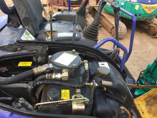 KOMATSU PC35MRX-1 (รุ่น9) สภาพนางฟ้าของจริง ชั่วโมงใช้งานแค่2,000 ช.ม กว่าๆ อามยาวพิเศษ หัวกระแทก+บุ้งกี้ KOMATSU PC35MRX-1 (รุ่น9) สภาพนางฟ้าของจริง ชั่วโมงใช้งานแค่2,000 ช.ม กว่าๆ อามยาวพิเศษ หัวกระแทก+บุ้งกี้