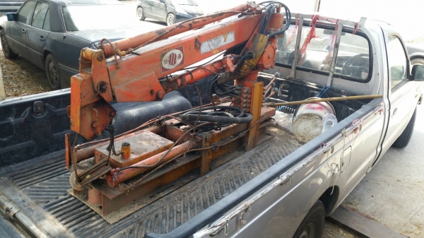 tractor-backhoe จัดส่ง เครน ขนาดเล็ก ให้ลูกค้าสระบุรีครับ ขอบคุณครับ