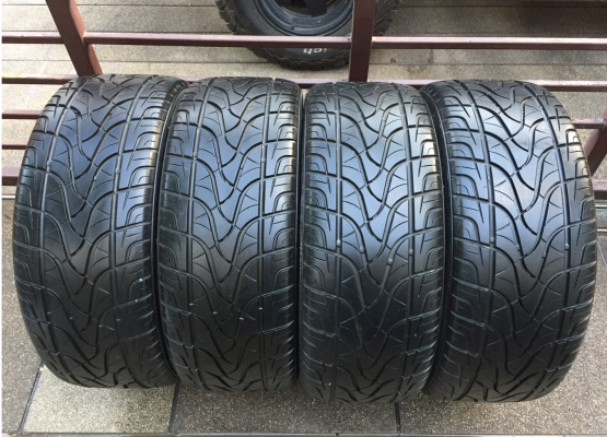 ยาง FULLRUN 265 40 22 ปลายปี12 ดอกเต็ม ใช้ยาว ราคาไม่แพง ยาง FULLRUN 265 40 22 ปลายปี12 ดอกเต็ม ใช้ยาว ราคาไม่แพง