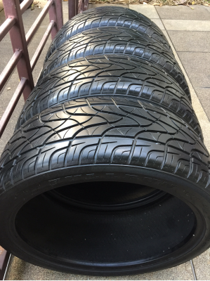 ยาง FULLRUN 265 40 22 ปลายปี12 ดอกเต็ม ใช้ยาว ราคาไม่แพง ยาง FULLRUN 265 40 22 ปลายปี12 ดอกเต็ม ใช้ยาว ราคาไม่แพง