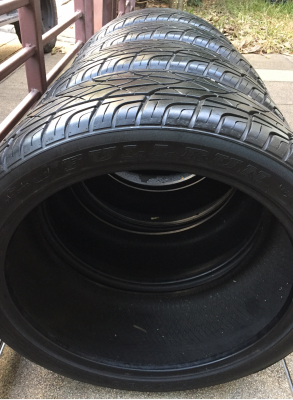 ยาง FULLRUN 265 40 22 ปลายปี12 ดอกเต็ม ใช้ยาว ราคาไม่แพง ยาง FULLRUN 265 40 22 ปลายปี12 ดอกเต็ม ใช้ยาว ราคาไม่แพง