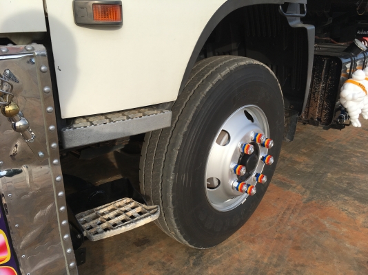 ขายด่วน344 แรง ปี57 รถสวยใช้น้อย วิ่ง89000โล ใส่ของได้30ตัน