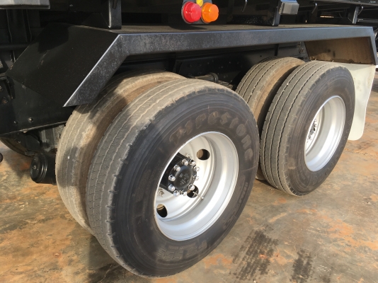 ขายด่วน344 แรง ปี57 รถสวยใช้น้อย วิ่ง89000โล ใส่ของได้30ตัน