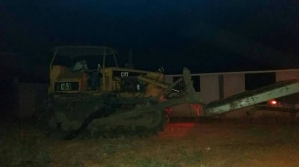 ขายรถแทรคเตอร์ CAT D4E ตีนเป็ด เครื่อง 43V ฝาบาง โซ่หนา ราคา 255000