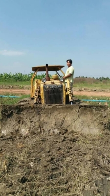 ขายรถแทรคเตอร์ CAT D4E ตีนเป็ด เครื่อง 43V ฝาบาง โซ่หนา ราคา 255000