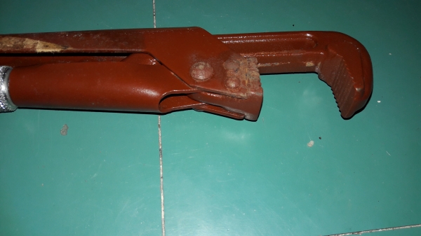ขายคอม้ารัสเซีย 1 1/2" MADE IN USSR.ใหม่เก่าเก็บ