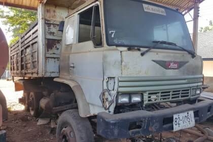 ขายด่วน HINO ZM500 เครื่อง PD6 สองเพลา ขายตามสภาพ เครื่องมี ขาดเกียร์ เบรคแห้ง คัชชีสวย ยางไม่ครบ.เอ