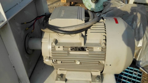 ** จัดส่งไปเชียงราย ** โบวเวอร์ ดูด-เป่า SIEMENS 15 HP 380V สวยๆครบๆพร้อมใช้งาน ** จัดส่งไปเชียงราย ** โบวเวอร์ ดูด-เป่า SIEMENS 15 HP 380V สวยๆครบๆพร้อมใช้งาน