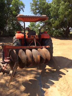 349000บาทM7040 อุปกรณ์ดันดินหน้า ผาน6x26 ตราช้าง(ไคเฮงหลี)ถูกๆครับ