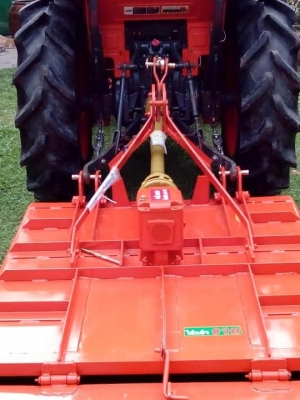 ขายรถไถคูโบต้า L3608 SP (4wd)2 เพลา สภาพนางฟ้าสีเดิม  ใช้งานน้อย เลขไมล์ 200 นิดๆ