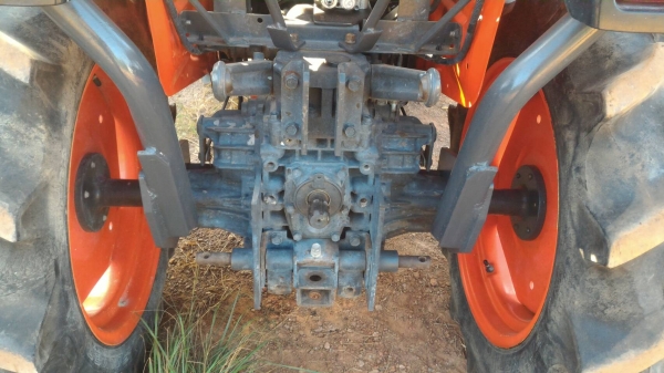 ขายรถไถ KUBOTA  B2420 แถมดันหน้าใหม่ ราคา 190,000 อ.แกลง จ.ระยอง  มีบริการขนส่งทั่วไทย DC Tractor Rayong 0818618678,0899347475 https://www.facebook.com/DC-Tractor-Rayong-3071545327&hellip;/shop&hellip; id line=081-8618678 id line=089-9347475