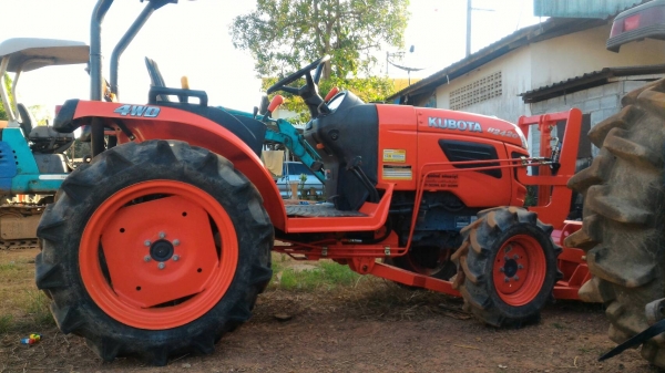ขายรถไถ KUBOTA  B2420 แถมดันหน้าใหม่ ราคา 190,000 อ.แกลง จ.ระยอง  มีบริการขนส่งทั่วไทย DC Tractor Rayong 0818618678,0899347475 https://www.facebook.com/DC-Tractor-Rayong-3071545327&hellip;/shop&hellip; id line=081-8618678 id line=089-9347475