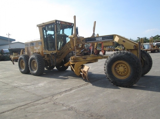 รถเกรดถนน Caterpillar 140H#2ZK03451 มือสองนำเข้า สภาพสวย ยังไม่เคยใช้งานในไทย