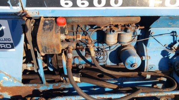 Ford 6600ตรารวงข้าว ตัวสุดท้าย หาง5 ใบดัน เครื่องดี ไฮดรอลิคดี ยกไม่มีตก เอกสารสัญญาชื่อขายจร้า