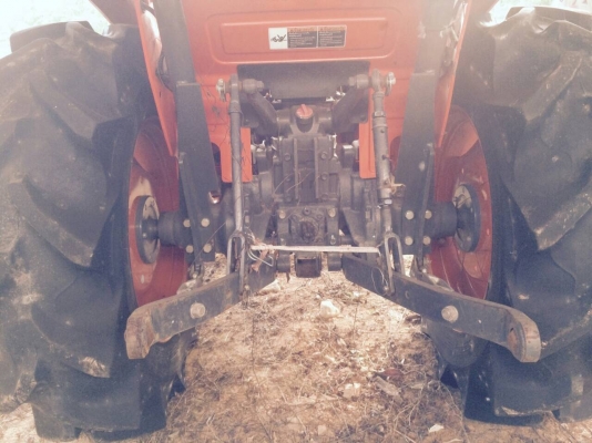 รถไถ KUBOTA  L3608.   ( รถทำงาน 6,xx กว่า ซม. ) , ( รถ 2 เพลา. )     สนใจติดต่อ  081 - 6079515