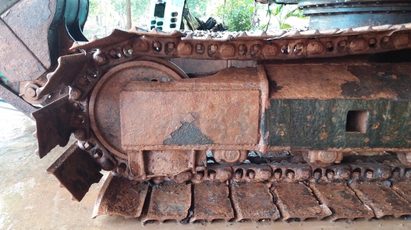 ขาย 485,000 KOBELCO sk 120-5 แท้ เครื่องดี ปั้มแรง ไฟฟ้าครบ เอวแน่น ตัวเดินแรงเงียบ โซ่อ่อน แผ่นแทรคยาว 70 ซม.รอนเลอร์ดี เอกสารสัญญาซื้อขาย  รถอยู่ จันทบุรี 090-772-3710 090-772-3708