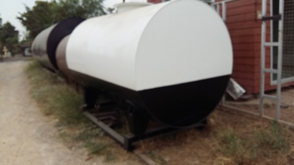 ขาย ถังน้ำมัน มือสองขนาด 5000ลิตรหนา5มิลกว้าง1.49ม.ยาว2.50ม. สภาพสวยมากค่ะ