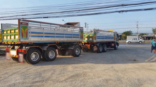 ขายรถพ่วงดัมพ์ Hino mega เครื่อง 260 แรง ปี 48 กระบะดัมพ์มิเนียม ลูก 3 เพลายัด แอร์พร้อม ยาง 80\% ทะเบียนพร้อม ขายรถพ่วงดัมพ์ Hino mega เครื่อง 260 แรง ปี 48 กระบะดัมพ์มิเนียม ลูก 3 เพลายัด แอร์พร้อม ยาง 80\% ทะเบียนพร้อม