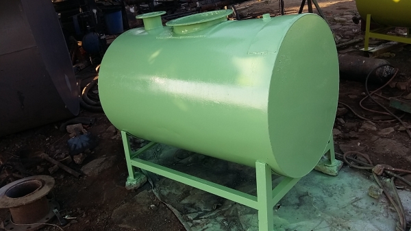 ขายถังน้ำมันมือสองขนาด 500 ลิตร หนา 5 มิล กว้าง 78 ซ. ยาว 1.22 ม. สภาพสวยมากพร้อมใช้งานได้เลยค่ะ